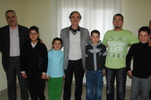Yıldırım Belediyesi'nden depremzedelere yardım eli