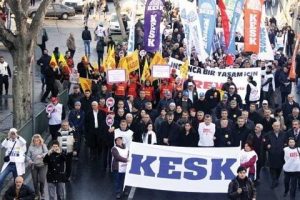 Bakanlık memurlara işlem i&ccedil;in kolları sıvadı