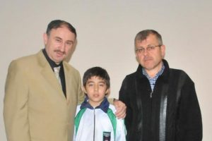 K&uuml;&ccedil;&uuml;k &ouml;ğrencinin b&uuml;y&uuml;k y&uuml;reği
