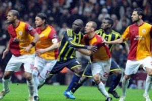 T&uuml;rk futbolunda b&uuml;y&uuml;k skandal