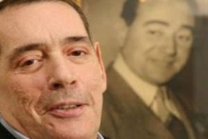 Aydın Menderes vefat etti