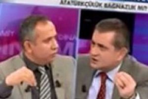 Canlı yayında Atat&uuml;rk kavgası