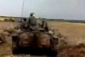 Esad tankları T&uuml;rkmenleri vurdu