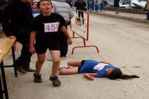 Dondurucu soğukta bayıltan koşu