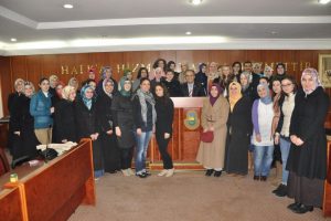 Gurbetteki T&uuml;rk &ouml;ğrenciler Bursa'ya hayran kaldı