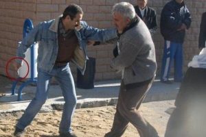 Herkesin g&ouml;z&uuml; &ouml;n&uuml;nde defalarca bı&ccedil;akladı