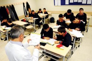 Zorunlu eğitim 12 yıla &ccedil;ıkıyor