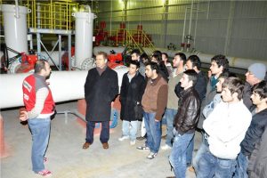 &Uuml;niversitelilerden Bursagaz'a teknik gezi