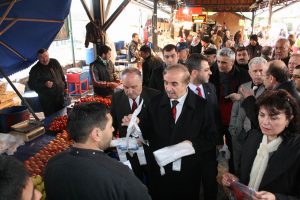 Her yıl bir trilyon naylon poşet kullanılıyor