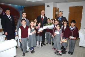 &Ouml;ğrenciler Keskin'den ana okulu istedi