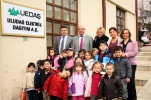 Biberli miniklerden UEDAŞ'a anlamlı ziyaret