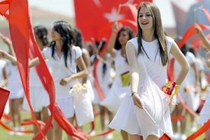 Milli Eğitim'den &ccedil;ok tartışılacak 19 Mayıs isteği