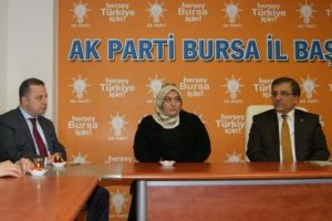 BAL-G&Ouml;&Ccedil;'&uuml;n yeni y&ouml;netiminden AK Parti'ye ziyaret