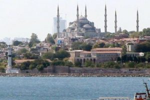 Başbakan'dan talimat: Silueti bozan binaları yıkın