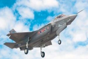 F-35'in perde arkası: Kod yok, indirim var!