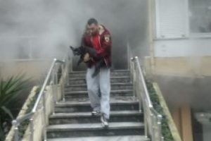 Pazar sabahına yangın korkusuyla uyandılar