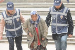 G&ouml;zaltına alınma nedenine inanamayacaksınız!