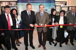 &Ccedil;ocuklardan d&uuml;nyaya dostluk mesajları