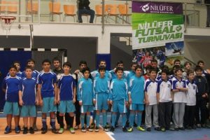Nil&uuml;fer futsal turnuvası nefesleri kesti