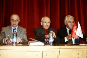 Kılı&ccedil;daroğlu: Y&uuml;zde 40 oy beklerken y&uuml;zde 26 aldık