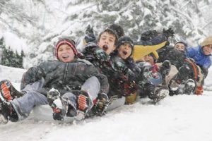 Soğuk hava &ccedil;ocukları tehdit ediyor
