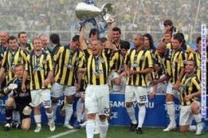 Şok şok şok.. Fenerbah&ccedil;e seneye de Avrupa kupalarında yok