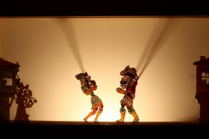 Karag&ouml;z ve Hacivat'a yeni replikler aranıyor