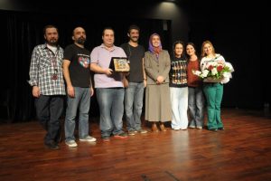Mahşer-İ C&uuml;mb&uuml;ş tiyatroseverlerle buluştu