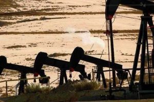 İran'dan petrol i&ccedil;in 150 dolar uyarısı