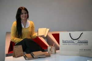 &Ccedil;evre dostu Bursada Bug&uuml;n'den geri d&ouml;n&uuml;şt&uuml;r&uuml;lm&uuml;ş promosyon