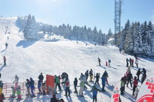 Kayak&ccedil;ılar maskesiz piste &ccedil;ıkmıyor