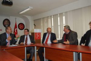 HAS Parti'den MHP'ye yeni anayasa ziyareti