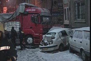 Şişli'de faciadan d&ouml;n&uuml;ld&uuml;