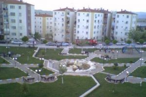 G&ouml;r&uuml;kle ve Demirtaş il&ccedil;e olmalı mı?