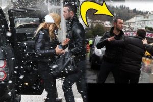Tanımadığı korumayla kuaf&ouml;rde!