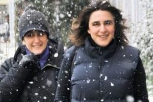 Mukaddes Yenge'nin kar y&uuml;r&uuml;y&uuml;ş&uuml;!