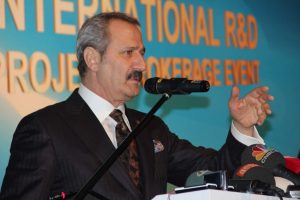 Bakan &Ccedil;ağlayan'dan  ithalat ile ilgili &ccedil;arpıcı a&ccedil;ıklamalar