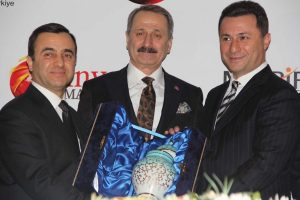 Gruevski: AB &uuml;yeliği i&ccedil;in biz yılmadık, devam edeceğiz