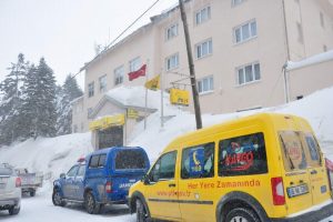 Uludağ'daki PTT şubesinde soygun