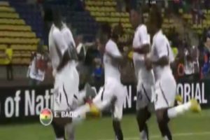Bu gole ancak şapka &ccedil;ıkartılır