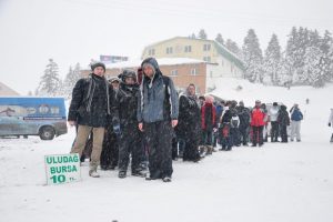 G&uuml;n&uuml;birlik tatilcilere Uludağ zehir oldu