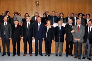 Emekliye ayrılan hakimden ders gibi konuşma
