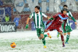 Bursaspor'da neler oluyor... Yumruk olayında Ozan İpek alkoll&uuml; m&uuml;yd&uuml;?