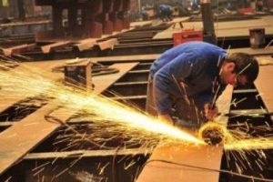 Sanayi &uuml;retiminde hızlı artış