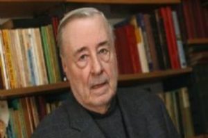 Yılmaz &Ouml;ztuna vefat etti
