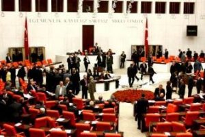İ&ccedil; t&uuml;z&uuml;k g&ouml;r&uuml;şmeleri ertelendi