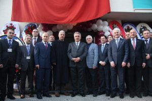 Yazıcı: G&uuml;venilir bir T&uuml;rkiye daha fazla ihracat yapar