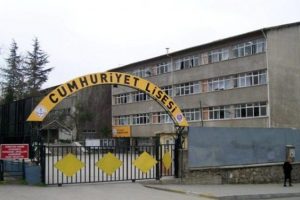 Cumhuriyet Lisesi depreme karşı g&uuml;&ccedil;lendiriliyor