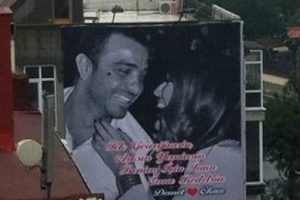 Demet yaptı yapacağını!