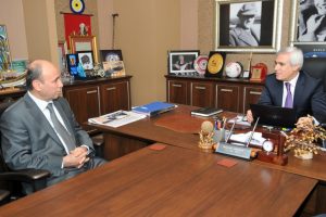 Kahya'dan Bozbey'e nezaket ziyareti